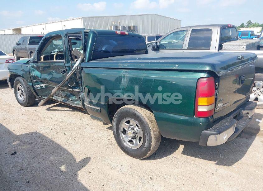 Photo 3 of 2001 Chevrolet Silverado 1500 LS (VIN 2GCEC19V011235733)