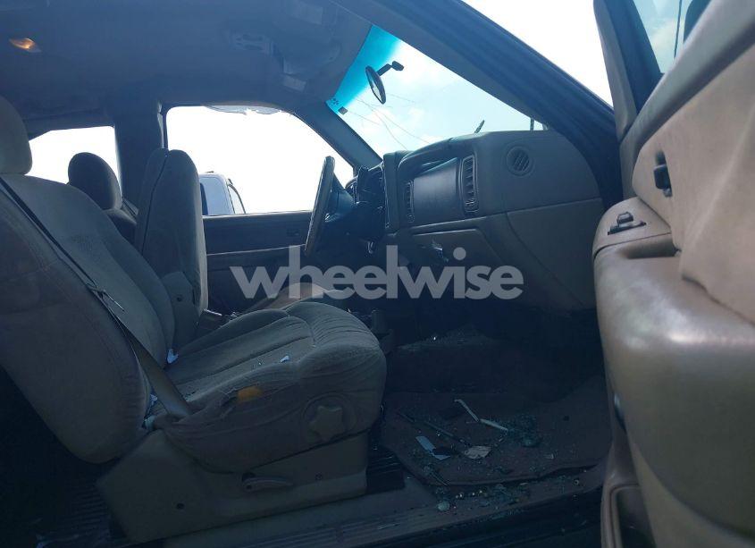 Photo 5 of 2001 Chevrolet Silverado 1500 LS (VIN 2GCEC19V011235733)