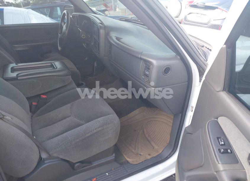 Photo 5 of 2003 Chevrolet Silverado 1500 LS (VIN 2GCEC19V031208194)