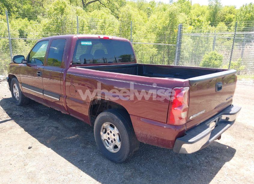 Photo 3 of 2003 Chevrolet Silverado 1500 LS (VIN 2GCEC19V031346382)