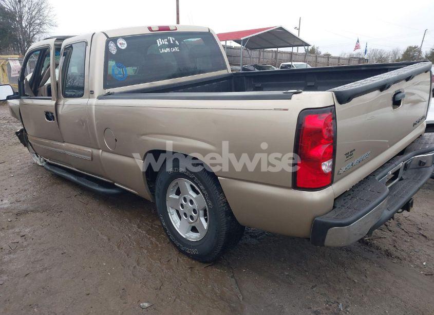 Photo 3 of 2004 Chevrolet Silverado 1500 LS (VIN 2GCEC19V041266274)
