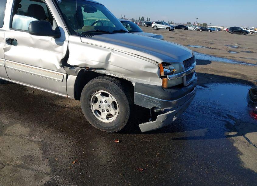 Photo 6 of 2004 Chevrolet Silverado 1500 LS (VIN 2GCEC19V041363068)