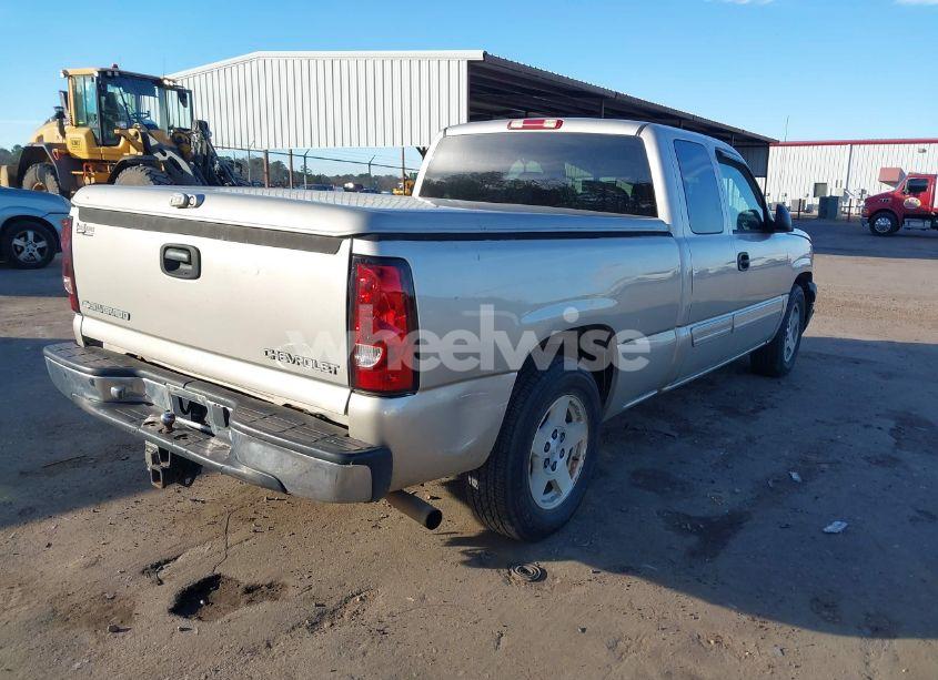 Photo 4 of 2005 Chevrolet Silverado 1500 LS (VIN 2GCEC19V051163969)