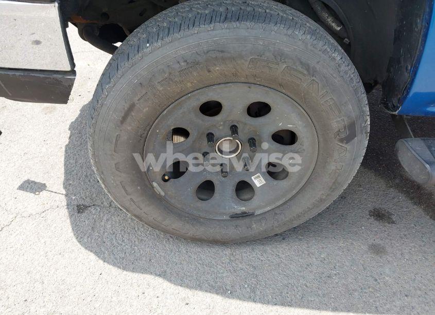 Photo 14 of 2005 Chevrolet Silverado 1500 LS (VIN 2GCEC19V051235365)