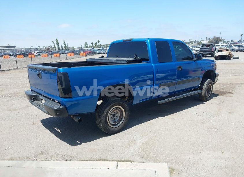 Photo 4 of 2005 Chevrolet Silverado 1500 LS (VIN 2GCEC19V051235365)