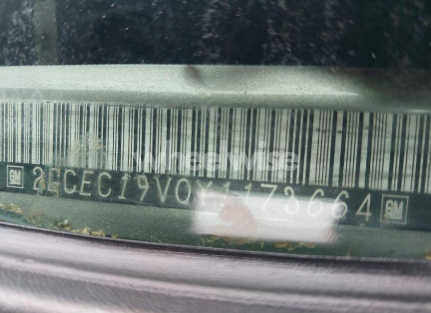 Photo 9 of 2000 Chevrolet Silverado 1500 LS (VIN 2GCEC19V0Y1173664)