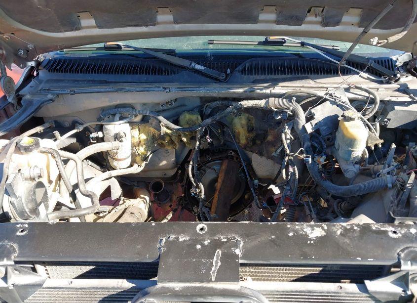 Photo 10 of 2001 Chevrolet Silverado 1500 LS (VIN 2GCEC19V111192732)