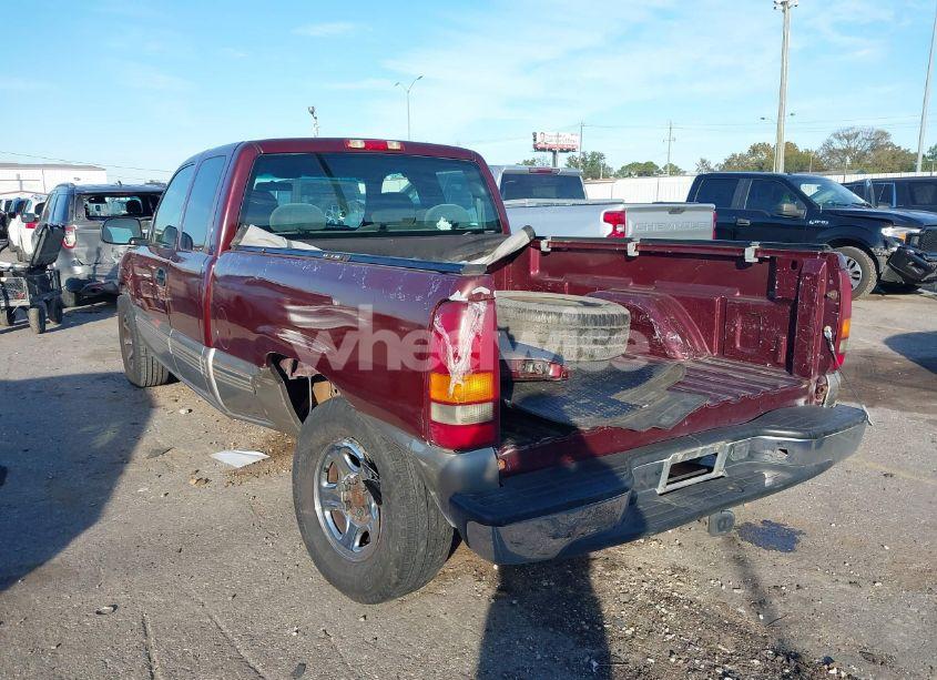 Photo 3 of 2002 Chevrolet Silverado 1500 LS (VIN 2GCEC19V121333073)