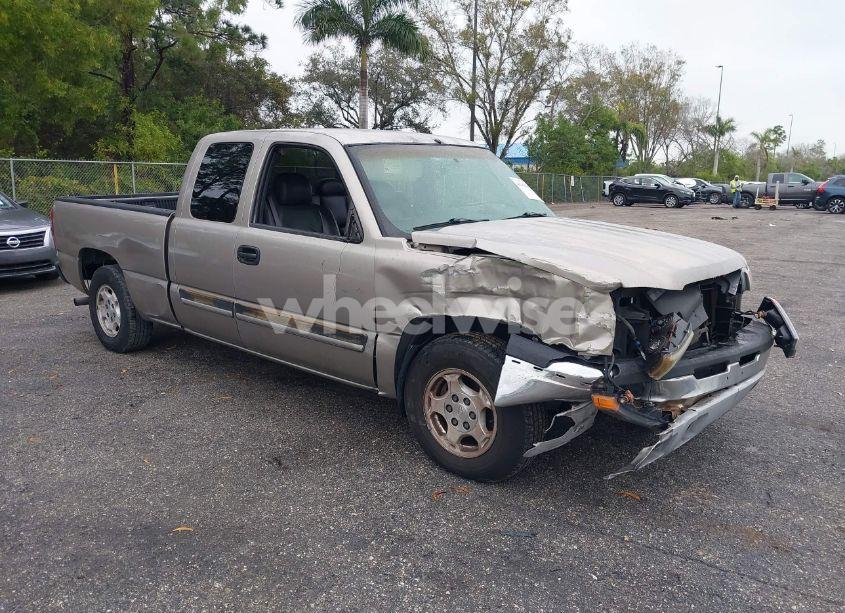 2003 Chevrolet Silverado 1500 LS (VIN 2GCEC19V131352840) main photo