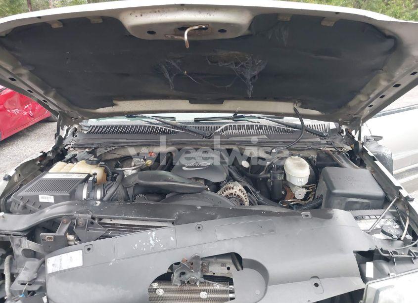 Photo 10 of 2003 Chevrolet Silverado 1500 LS (VIN 2GCEC19V131352840)