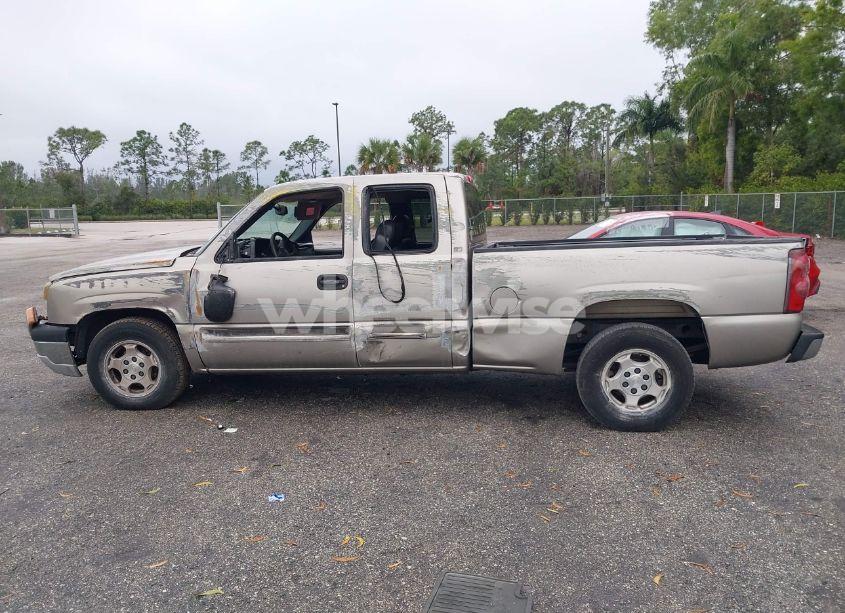 Photo 14 of 2003 Chevrolet Silverado 1500 LS (VIN 2GCEC19V131352840)