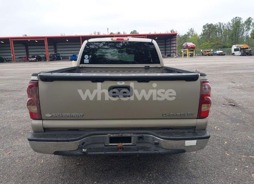 Photo 16 of 2003 Chevrolet Silverado 1500 LS (VIN 2GCEC19V131352840)