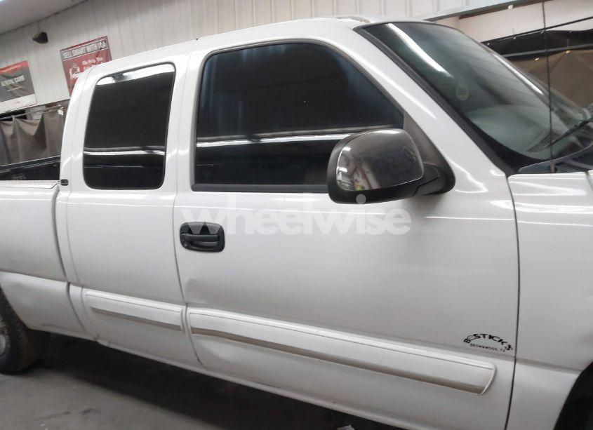 Photo 13 of 2003 Chevrolet Silverado 1500 LS (VIN 2GCEC19V131409425)