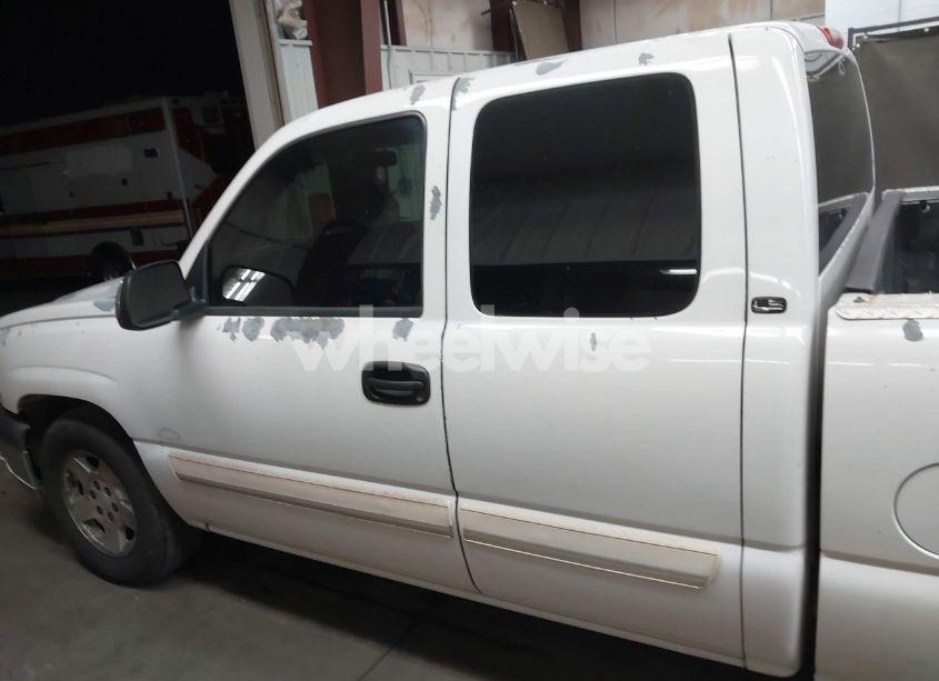 Photo 14 of 2003 Chevrolet Silverado 1500 LS (VIN 2GCEC19V131409425)