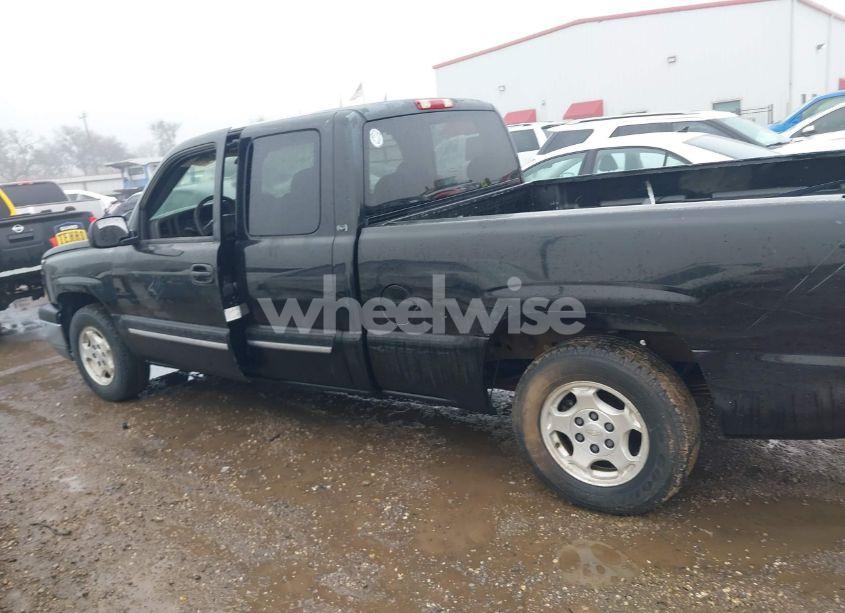 Photo 14 of 2003 Chevrolet Silverado 1500 LS (VIN 2GCEC19V131411093)