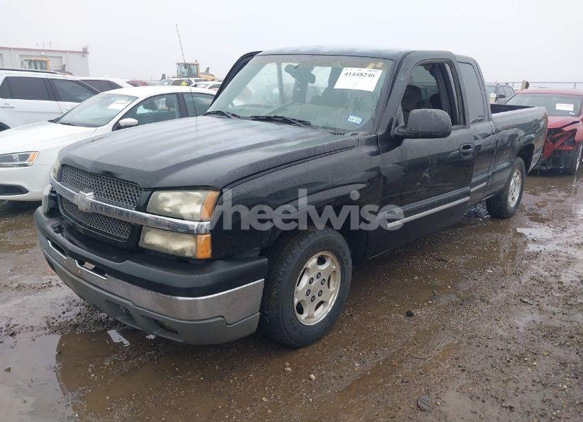 Photo 2 of 2003 Chevrolet Silverado 1500 LS (VIN 2GCEC19V131411093)