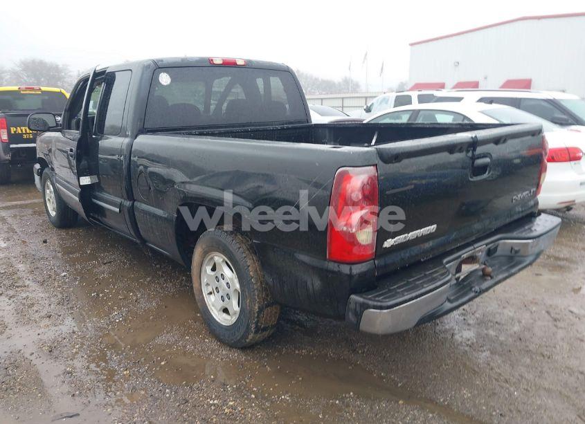 Photo 3 of 2003 Chevrolet Silverado 1500 LS (VIN 2GCEC19V131411093)