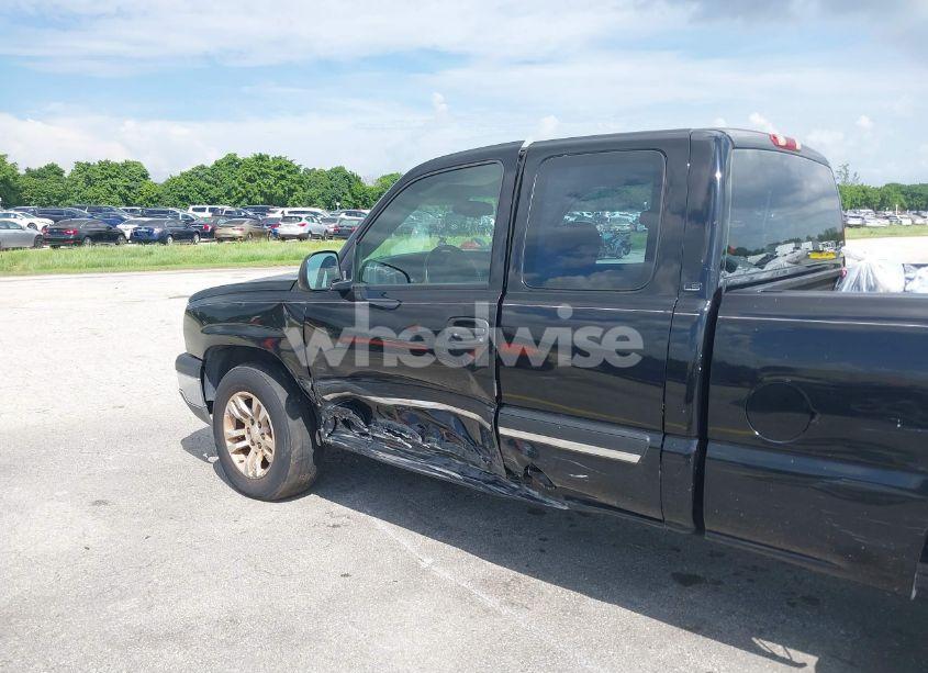 Photo 6 of 2004 Chevrolet Silverado 1500 WORK TRUCK (VIN 2GCEC19V141260239)