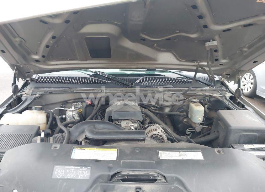 Photo 10 of 1999 Chevrolet Silverado 1500 LS (VIN 2GCEC19V1X1183487)