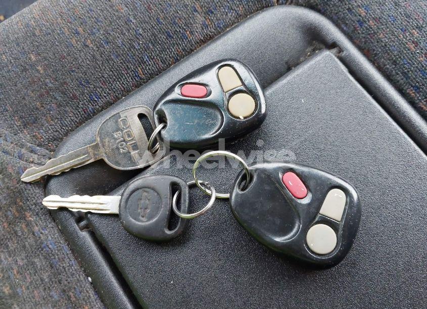 Photo 11 of 1999 Chevrolet Silverado 1500 LS (VIN 2GCEC19V1X1183487)