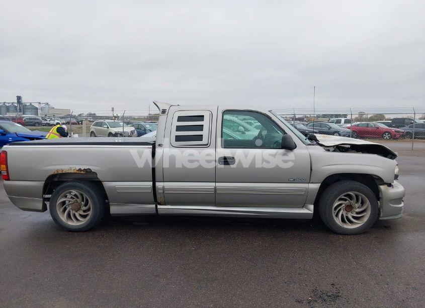 Photo 13 of 1999 Chevrolet Silverado 1500 LS (VIN 2GCEC19V1X1183487)