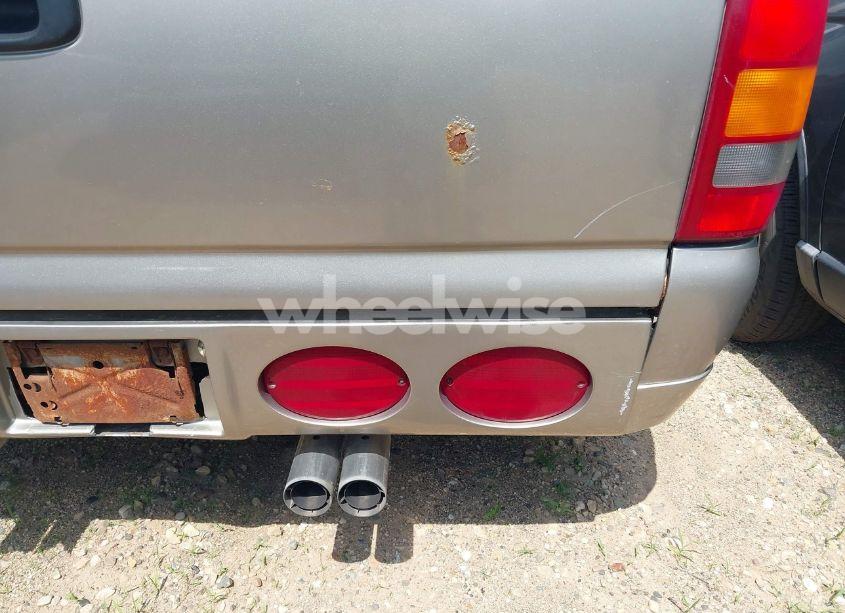 Photo 17 of 1999 Chevrolet Silverado 1500 LS (VIN 2GCEC19V1X1183487)