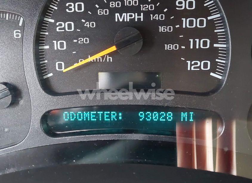 Photo 16 of 2003 Chevrolet Silverado 1500 LS (VIN 2GCEC19V231120957)