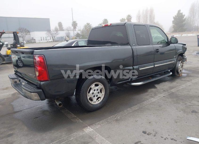 Photo 4 of 2003 Chevrolet Silverado 1500 LS (VIN 2GCEC19V231120957)