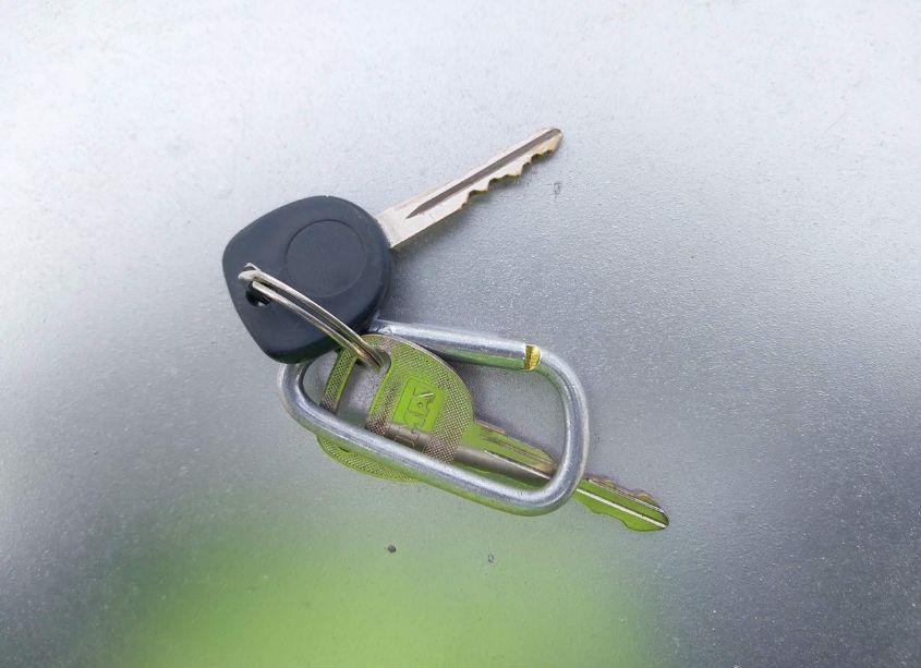 Photo 11 of 2003 Chevrolet Silverado 1500 (VIN 2GCEC19V231224042)