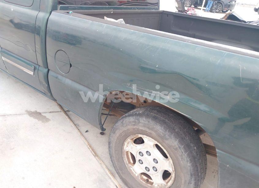 Photo 12 of 2004 Chevrolet Silverado 1500 LS (VIN 2GCEC19V241115761)