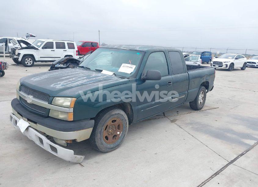 Photo 2 of 2004 Chevrolet Silverado 1500 LS (VIN 2GCEC19V241115761)