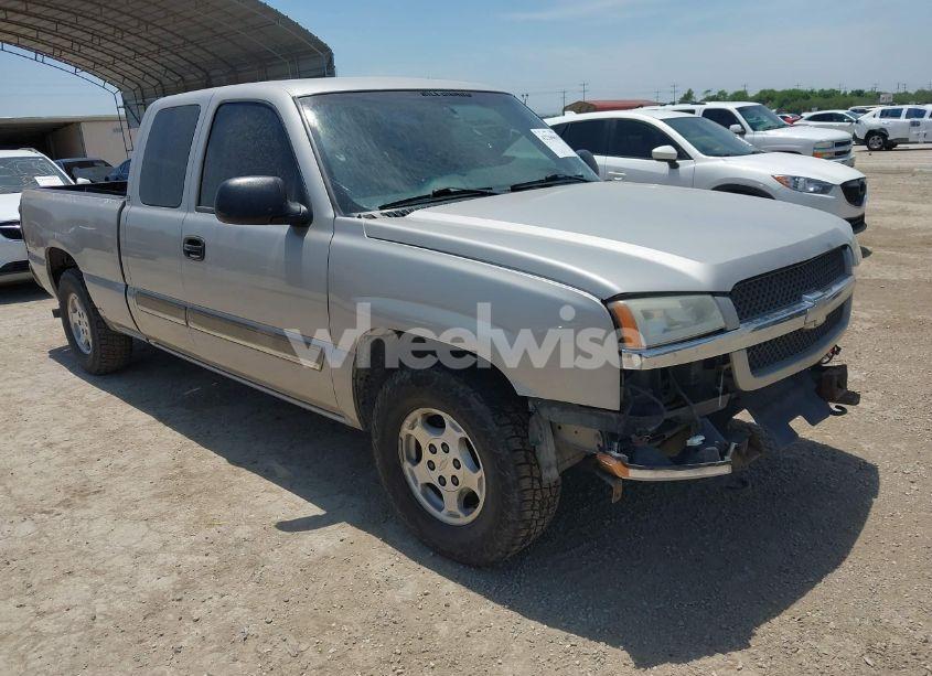 2004 Chevrolet Silverado 1500 LS (VIN 2GCEC19V241118255) main photo