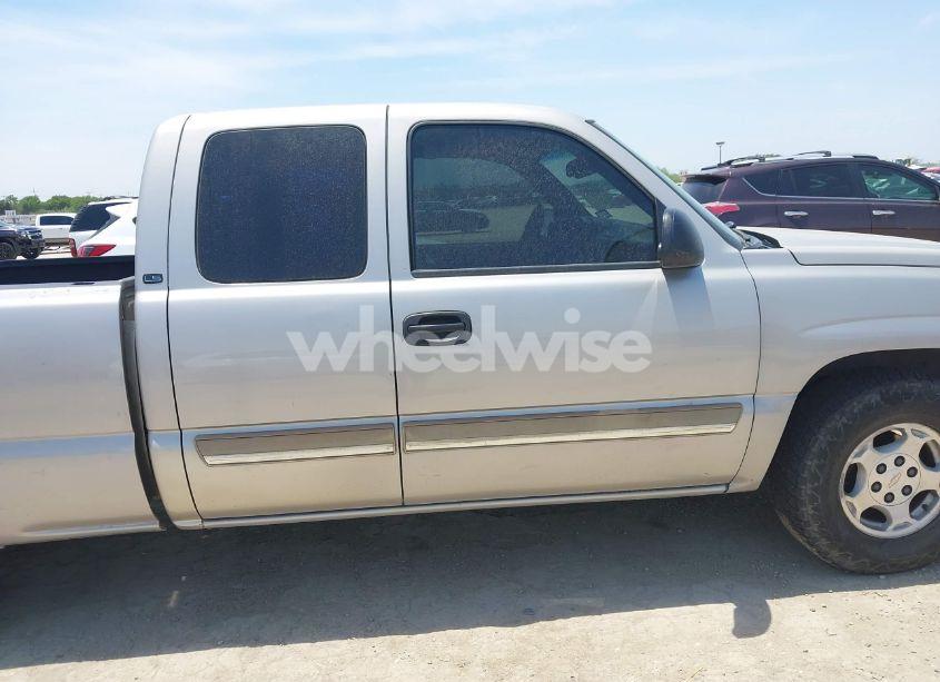 Photo 14 of 2004 Chevrolet Silverado 1500 LS (VIN 2GCEC19V241118255)
