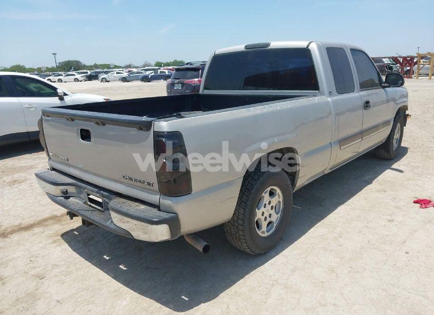 Photo 4 of 2004 Chevrolet Silverado 1500 LS (VIN 2GCEC19V241118255)