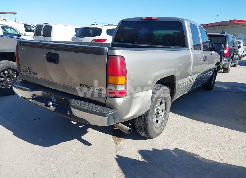 Photo 4 of 2001 Chevrolet Silverado 1500 LS (VIN 2GCEC19V311122567)