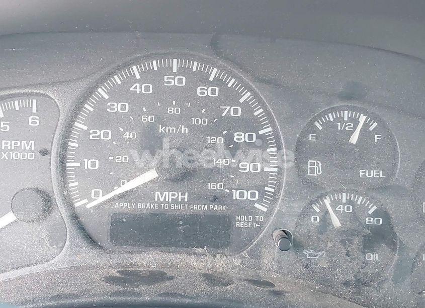 Photo 15 of 2002 Chevrolet Silverado 1500 LS (VIN 2GCEC19V321208303)