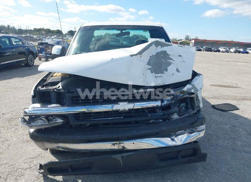 Photo 6 of 2002 Chevrolet Silverado 1500 LS (VIN 2GCEC19V321208303)