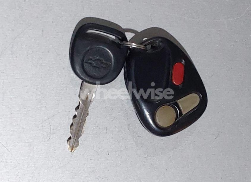 Photo 11 of 2002 Chevrolet Silverado 1500 LS (VIN 2GCEC19V321300382)