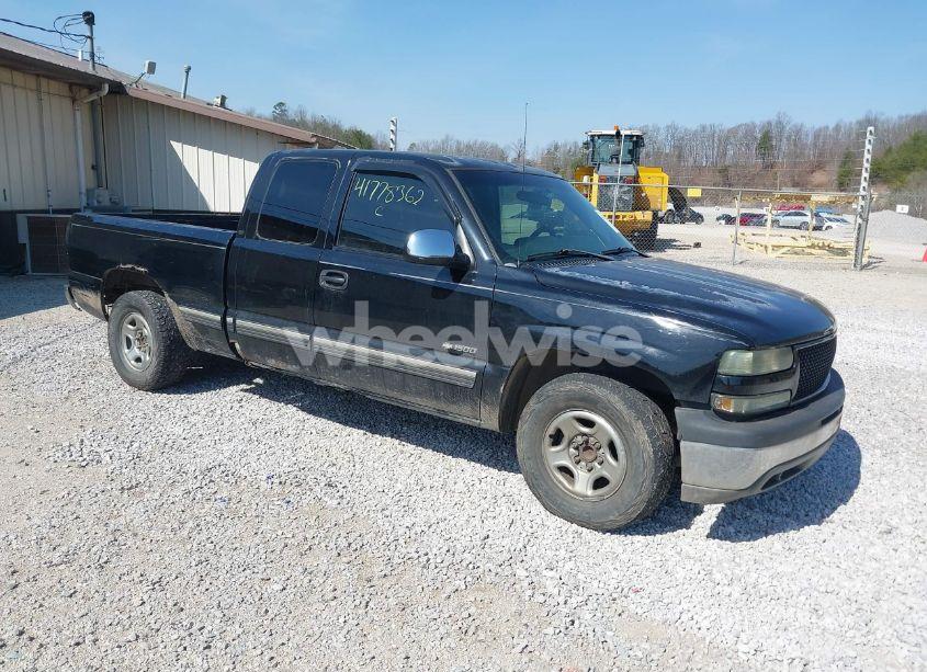 2002 Chevrolet Silverado 1500 LS (VIN 2GCEC19V321341014) main photo