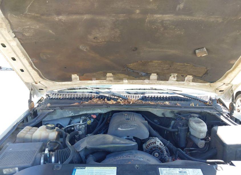 Photo 10 of 2003 Chevrolet Silverado 1500 LS (VIN 2GCEC19V331221635)