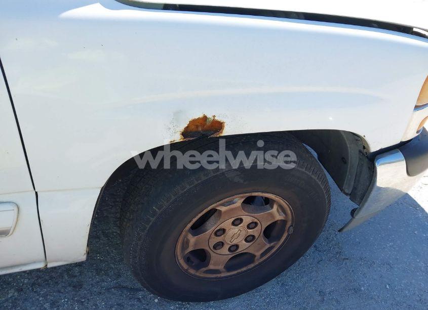 Photo 12 of 2003 Chevrolet Silverado 1500 LS (VIN 2GCEC19V331221635)