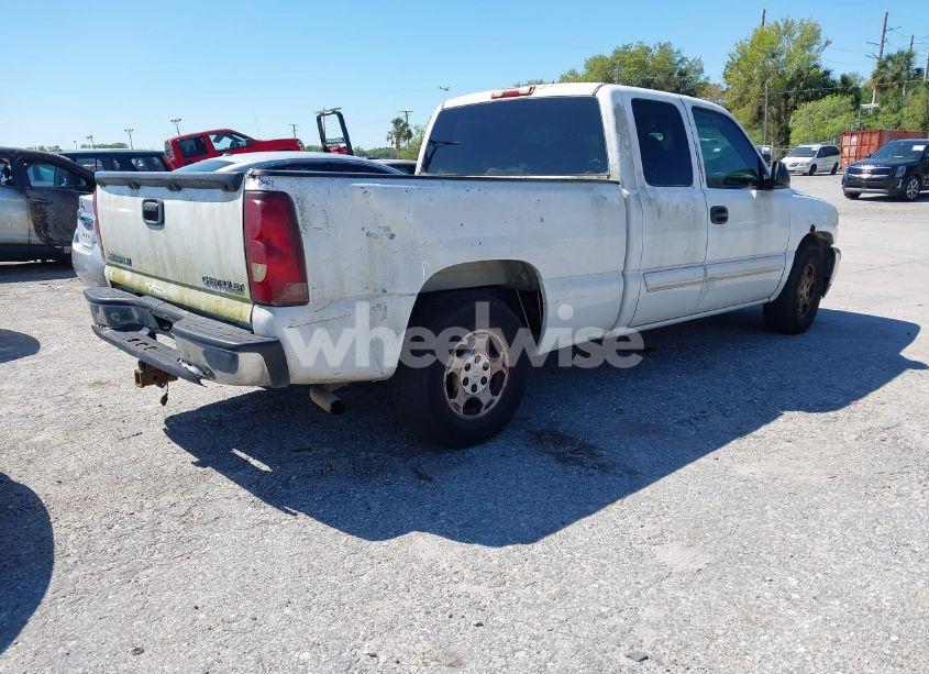 Photo 4 of 2003 Chevrolet Silverado 1500 LS (VIN 2GCEC19V331221635)
