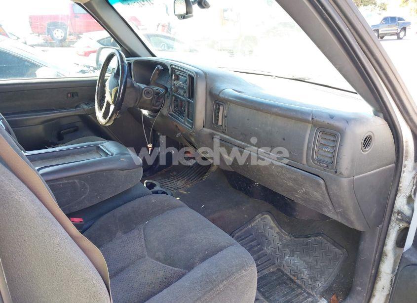 Photo 5 of 2003 Chevrolet Silverado 1500 LS (VIN 2GCEC19V331221635)