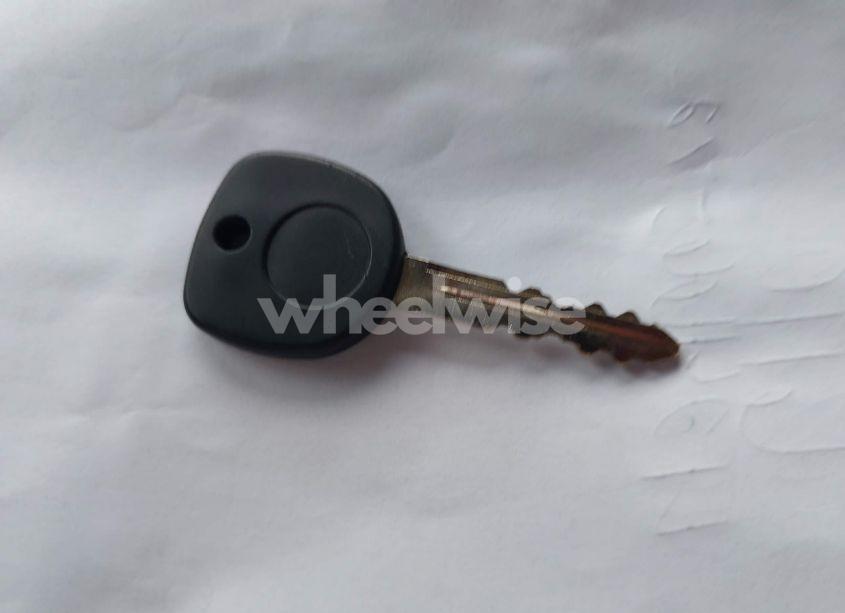 Photo 11 of 2003 Chevrolet Silverado 1500 LS (VIN 2GCEC19V331223188)