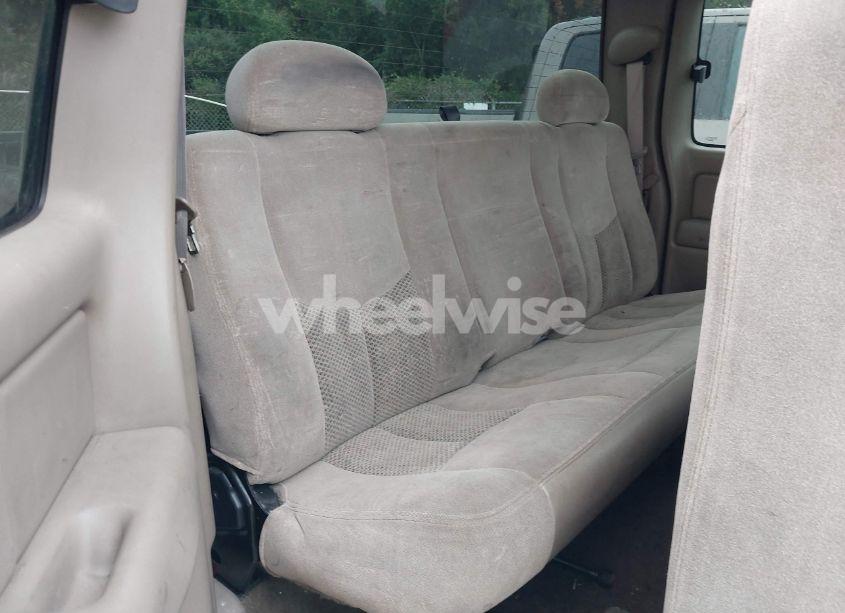 Photo 8 of 2003 Chevrolet Silverado 1500 LS (VIN 2GCEC19V331223188)