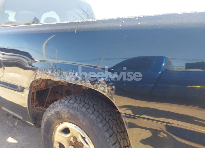 Photo 15 of 2003 Chevrolet Silverado 1500 (VIN 2GCEC19V331354055)