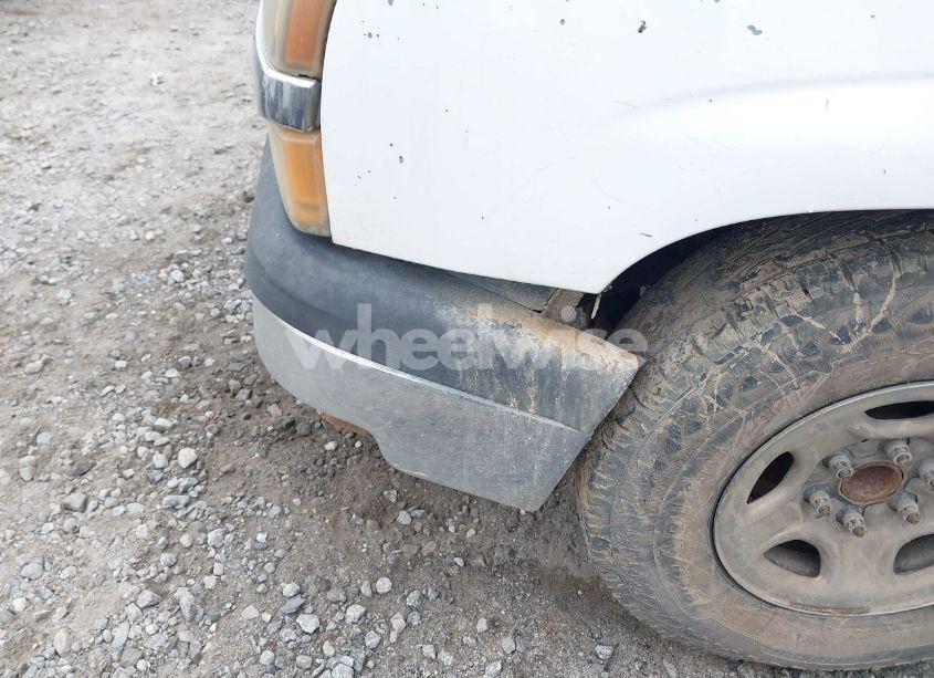 Photo 6 of 2004 Chevrolet Silverado 1500 LS (VIN 2GCEC19V341103859)