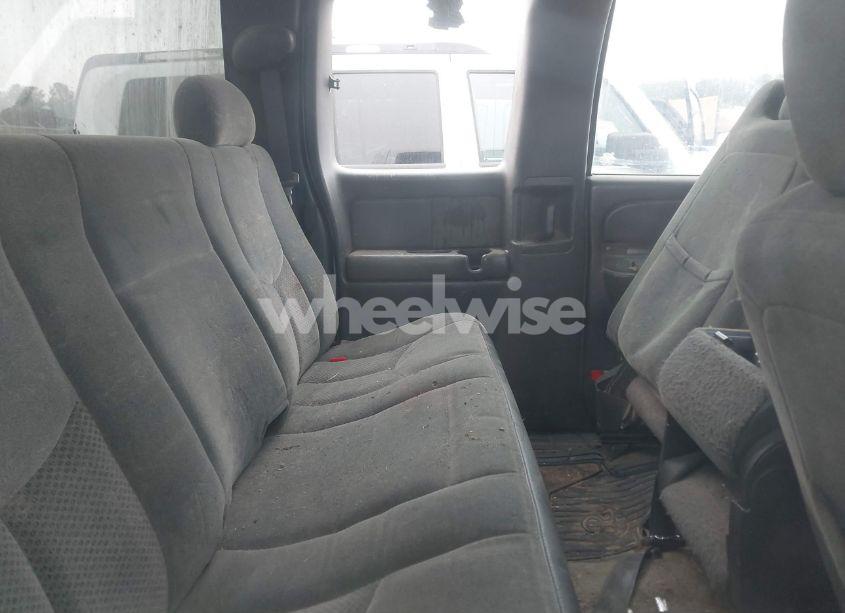 Photo 8 of 2004 Chevrolet Silverado 1500 LS (VIN 2GCEC19V341103859)