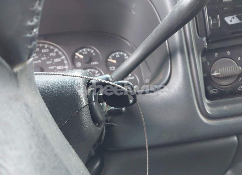 Photo 11 of 2001 Chevrolet Silverado 1500 LS (VIN 2GCEC19V411202153)