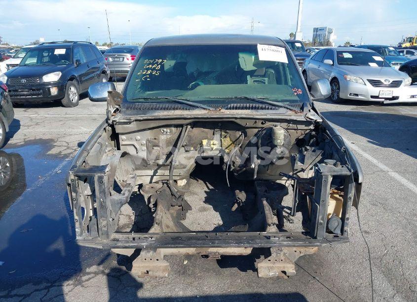 Photo 11 of 2002 Chevrolet Silverado 1500 LS (VIN 2GCEC19V421358727)